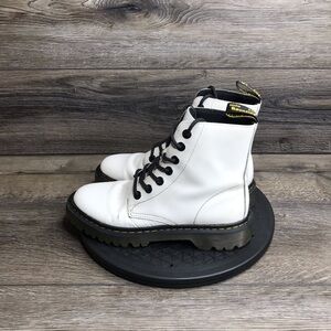 White Doc Martens Zippered Platform Jadon Boots women’s size 7